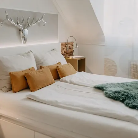 Appartement Sonnige Mansardenwohnung Im Zentrum Velden By Seebnb Velden am Wörthersee