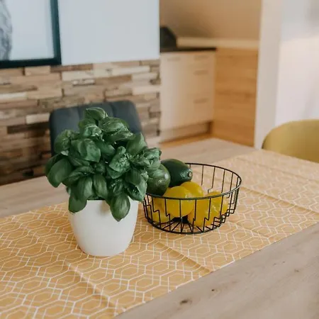 Appartement Sonnige Mansardenwohnung Im Zentrum Velden By Seebnb